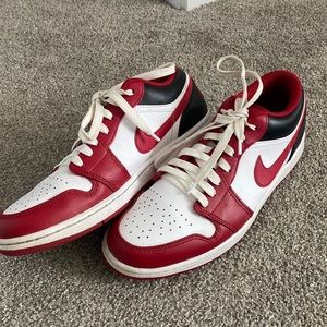 Air Jordan black toe reversed low